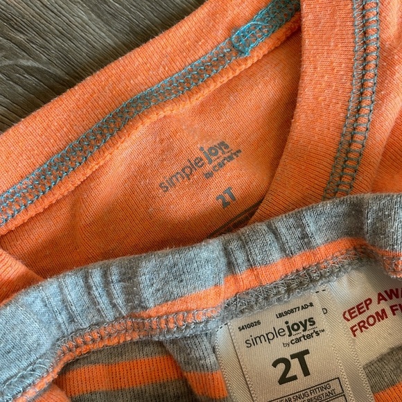 Carter's baby boys pajama set - Picture 3 of 3